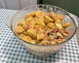 Une image de l'étape 13 de Salade de pommes de terre aux harengs, tomates et oignons.