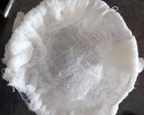 Foto del paso 2 de la receta: Queso crema de Kéfir 🥛🥖