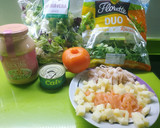 Foto del paso 1 de la receta: Ensalada con salsa cocktail 🤤