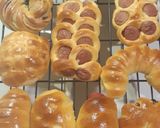 Foto langkah ke 20 dari resep Bentuk roti manis - cara simple.