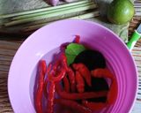 Foto langkah ke 1 dari resep Sambal Matah Simple.