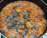 A picture of step 3 of Mushroom chilli.