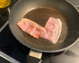 Foto del paso 2 de la receta: Revuelto de huevo, patatas y bacon