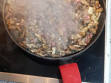 Champiñones con jamón