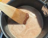 Une image de l'étape 1 de Tapioca au lait végétal, chocolat noir et banane.