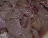 Foto langkah ke 1 dari resep Tongseng ati dan jantung ayam.
