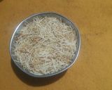 सेवइयां की खीर (seviyan ki kheer recipe in Hindi) रेसिपी चरण 1 फोटो