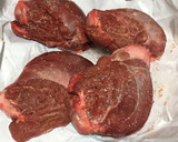 Foto del paso 3 de la receta: Carrillera de cerdo guisada (olla perfect)