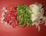 Foto del paso 8 de la receta Estofado de patatas baby con acelgas y pimientos