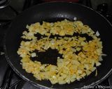 A picture of step 3 of Persian mung beans rice.