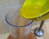 A picture of step 1 of Garlic mayonnaise.
