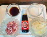 รูปขั้นตอนการทำที่ 1 ของ ข้าวหน้าหมูญี่ปุ่นซอส Kazoku