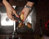 Foto del paso 4 de la receta: ¡Palomita de novillo Sauvignon con papas cascadas al romero!