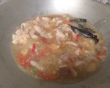Foto langkah ke 3 dari resep 95. Asem asem buncis dan ayam.