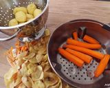 Une image de l'étape 1 de Poulet rôti à la rôtissoire avec plat au four.