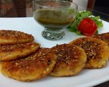 A picture of step 10 of Allu kay chapli kabab.