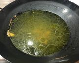 A picture of step 1 of Ohn No Khauk Swe / Burmese Laksa.