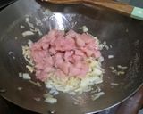 Foto langkah ke 2 dari resep Risoles Ragout isi Ayam Sayuran.