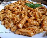 A picture of step 5 of Homemade pasta with basil sauce.
