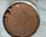 A picture of step 4 of Ragi sukhdi.