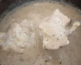 A picture of step 5 of Nawabi Paneer Korma in white Gravy.