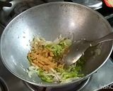 रोटी नुडल्स इन फ्युजन स्टाईल रेसिपी चरण 2 फोटो