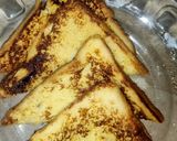 A picture of step 4 of French toast.