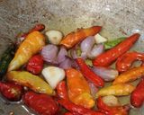 Foto langkah ke 2 dari resep 172. Sambel Ayam Geprek Pedas Mantul.