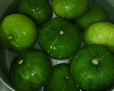 Foto del paso 1 de la receta: Zapallitos rellenos con arroz frito