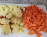 Foto del paso 3 de la receta: Guiso de carne con papa y zanahoria