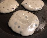 A picture of step 4 of My Norway trip pancakes.