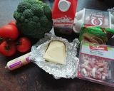 Brokkoli és paradicsom bacon recept fázis 1 fotója
