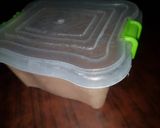 A picture of step 1 of Home made delicious choclate ice-cream🍦.