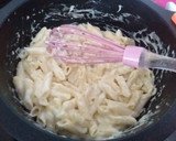Foto del paso 3 de la receta: Pasta de macarrones al blanco y amarillo