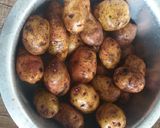 A picture of step 1 of Viazi Karai#Weekly Jikoni Challenge.