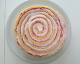 Foto del passaggio 6 della ricetta Torta arrotolata fragole e lamponi