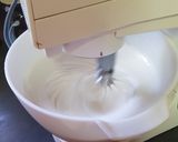 A picture of step 8 of Gluten-free Lemon Meringue.