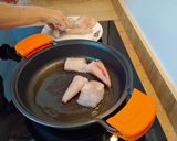 Foto del paso 1 de la receta: Rape con gulas