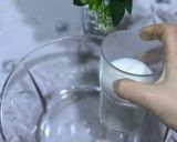 صورة لخطوة 3 من وصفة عوامة بالعسل