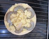 Hình bước làm 3 của món Bánh pizza tôm phomai