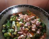 A picture of step 5 of Bhindi Do Pyaza.