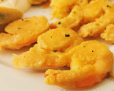 Foto del paso 4 de la receta: Brochetas de Langostinos a la romana, sin huevo