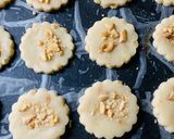 A picture of step 4 of Buttery Cashew Biscuits (Eggless).