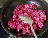 A picture of step 2 of Lali Halwa.