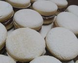 Foto del paso 10 de la receta: Alfajores de vainilla con de dulce de leche sin tacc