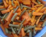 A picture of step 1 of Sweet & sour chakalaka.