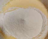 Oroszkrèm torta 18cm-es torta formában recept fázis 3 fotója