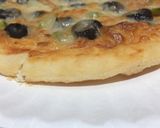 صورة لخطوة 1 من وصفة البيتزا اللذيذة