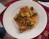 Foto del paso 2 de la receta: Chuletas de puerco con calabacitas