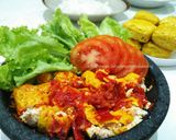Foto langkah ke 4 dari resep Tahu Penyet Cabe Bawang.